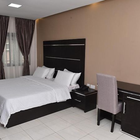 Urban Metro Inn Lagos Zewnętrze zdjęcie
