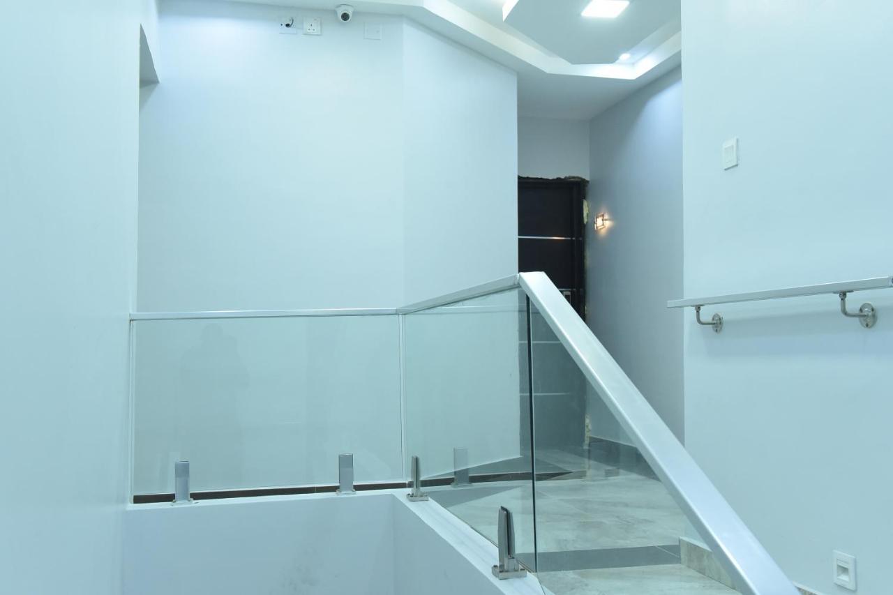 Urban Metro Inn Lagos Zewnętrze zdjęcie